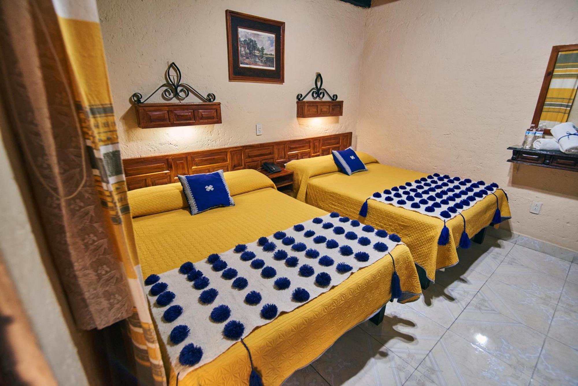 Hotel Palacio De Moctezuma San Cristóbal de Las Casas Dış mekan fotoğraf