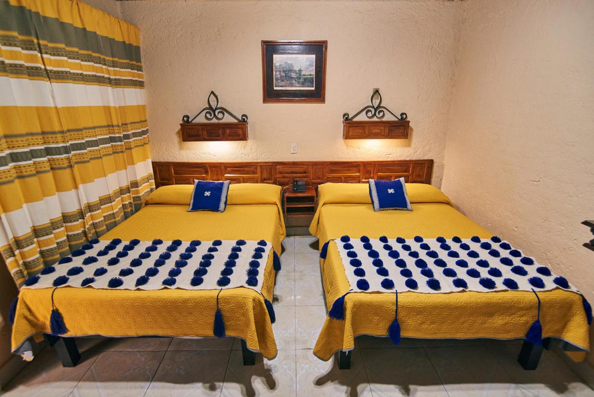 Hotel Palacio De Moctezuma San Cristóbal de Las Casas Dış mekan fotoğraf